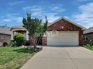 9056 Weller Ln, Fort Worth, TX 76244