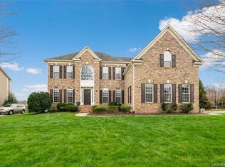 805 Lion Ln, Fort Mill, SC 29715