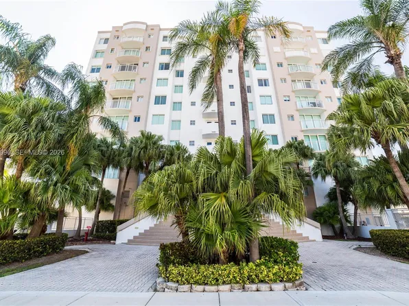 18000 N Bay Rd APT 201, Sunny Isles Beach, FL 33160