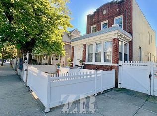 206 Albemarle Rd #1, Brooklyn, NY 11218