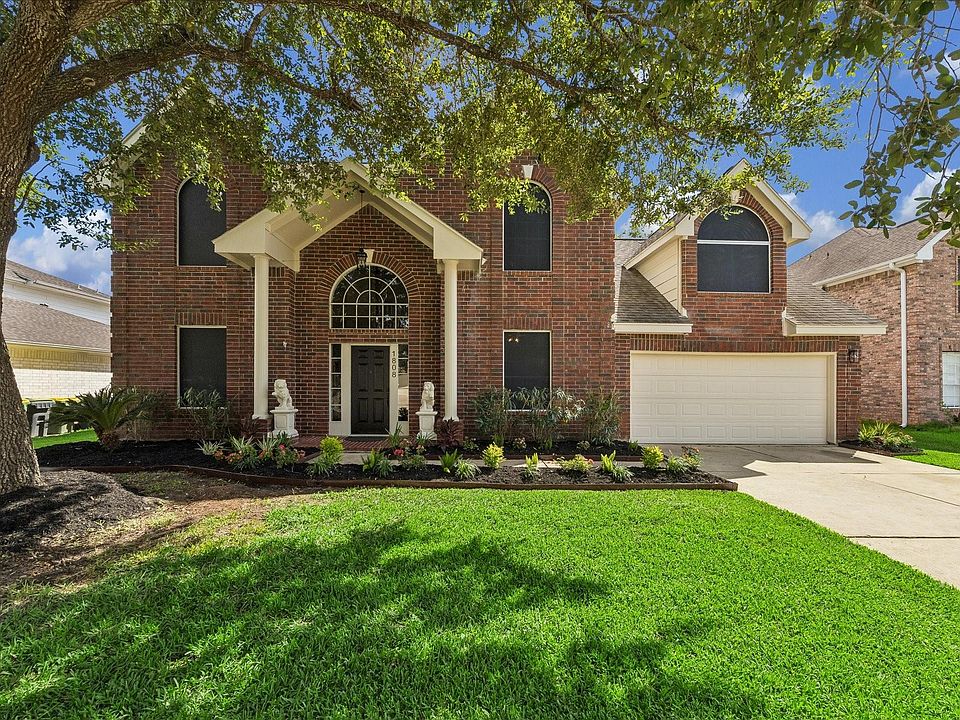 1st image of 1808 Oakleaf Cir