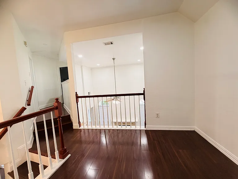 434 Moonlight Way — Photo 17