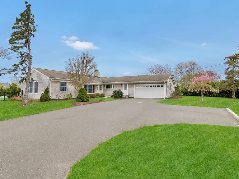 62 Bayfield Ln — Photo 18
