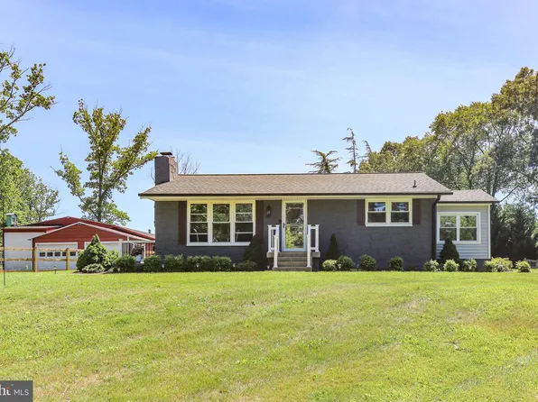 600 Ramoth Church Rd, Fredericksburg, VA 22406