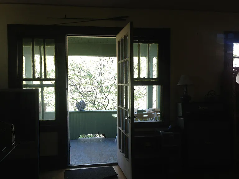 172 Fellows Ave — Photo 9