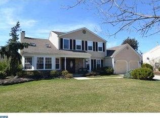 16 Westminster Dr, Voorhees, NJ 08043