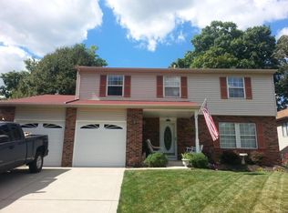 3800 Cypress Creek Dr, Columbus, OH 43228