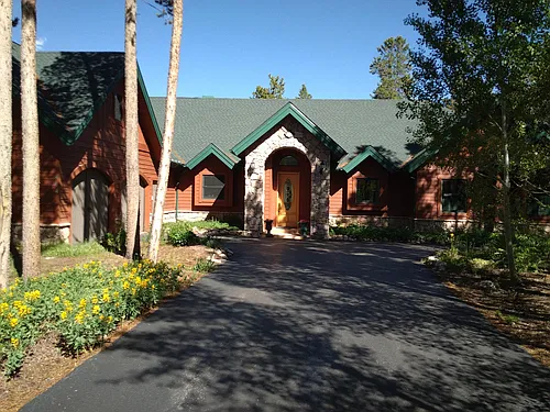 464 Silver Cir Photo 1