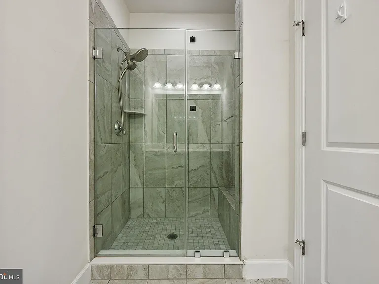 13827 Litespeed Way — Photo 17