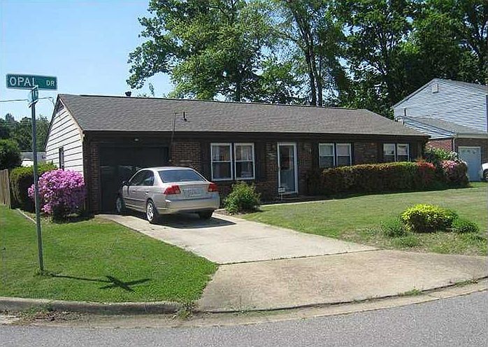 1st image of 101 Opal Dr