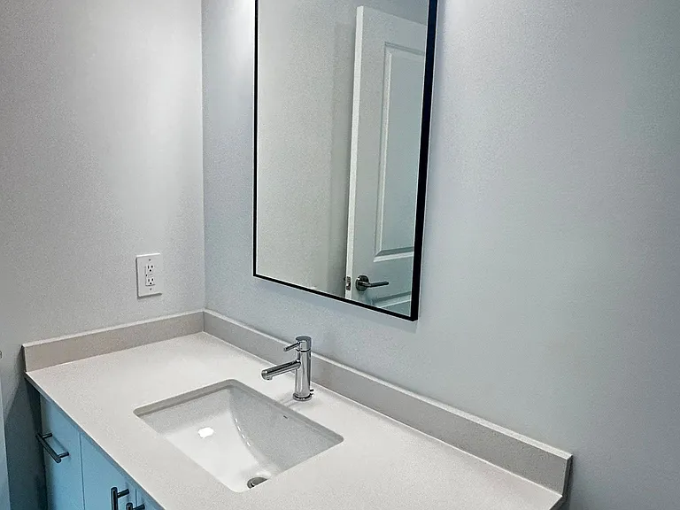 1333 Weber St E #905 — Photo 8