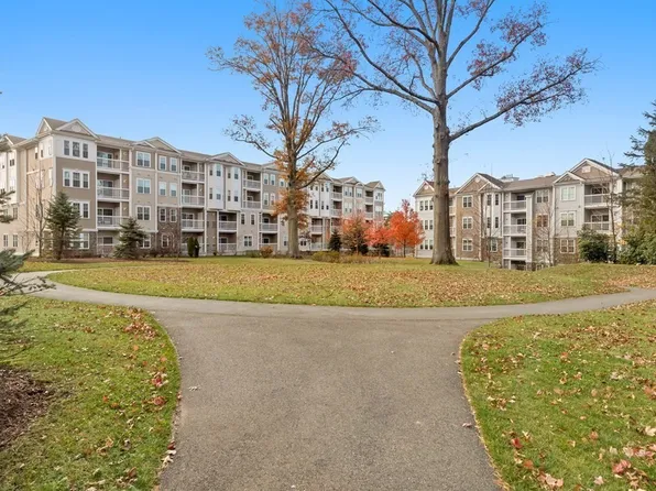 36 Abigail Way Unit 4008, Reading, MA 01867