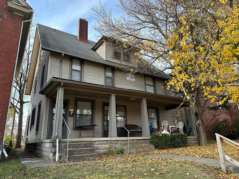 1885-1887 N 4th St