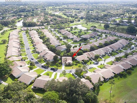 4th image of 2590 SW Egret Pond Cir