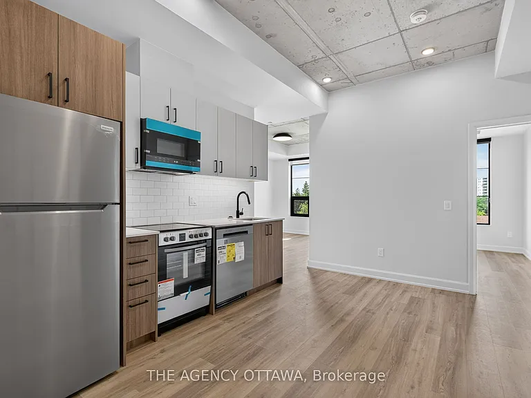 56 Bayswater Ave #502 — Photo 7