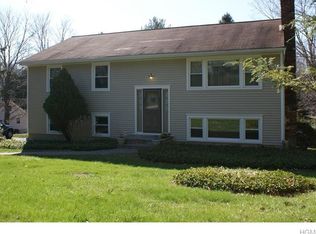 23 Fenwood Rd, Mahopac, NY 10541