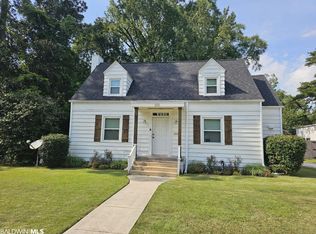 213 E Horner St, Atmore, AL 36502