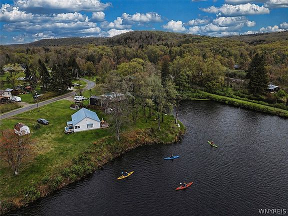 4th image of 96 Linlyco Lake Rd
