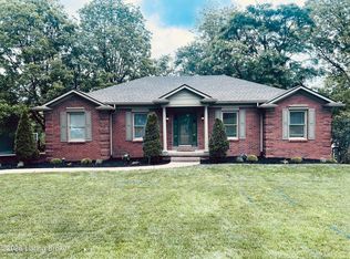 217 Edgewood Dr, Bardstown, KY 40004