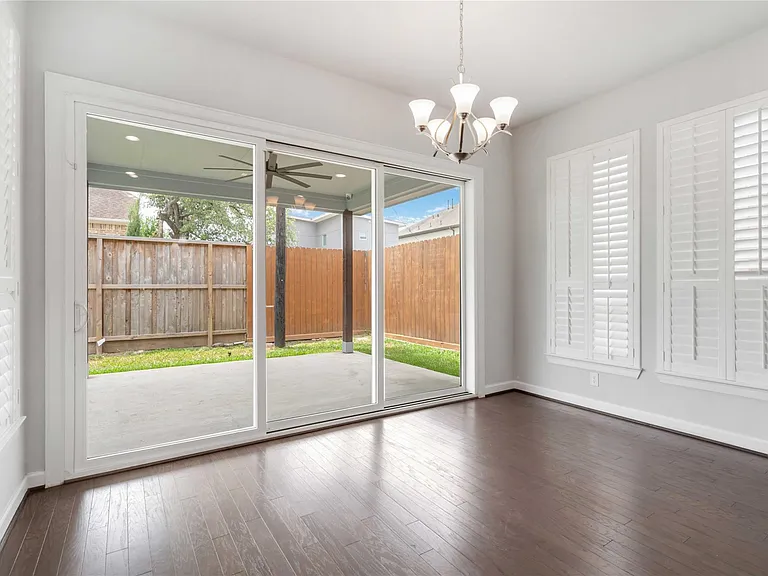 1303 Gardenia Dr — Photo 24