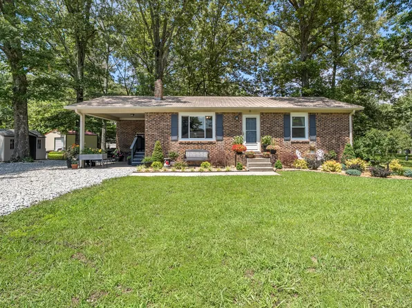 60 Andys Pl, Estill Springs, TN 37330