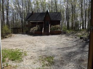 6499 Smith Rd NW, Rapid City, MI 49676