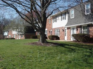 3060 Williamsburg Dr APT 6, Latrobe, PA 15650
