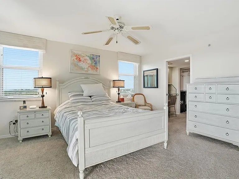 6101 Pelican Bay Blvd #805 — Photo 28