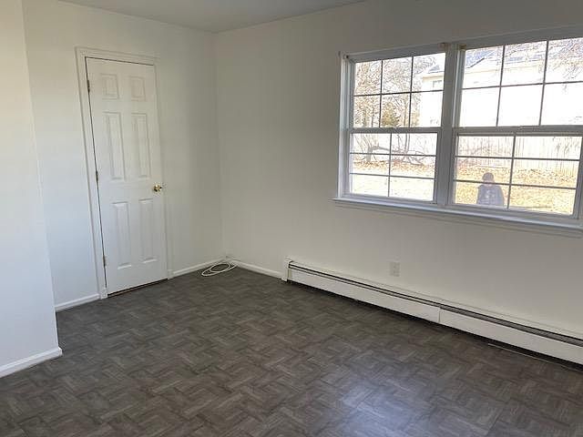 1st image of 1056 Arthur St Floor 1