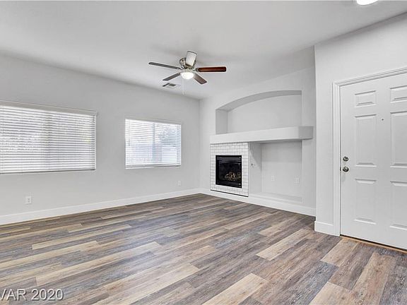 3rd image of 10583 Petricola St Unit 102