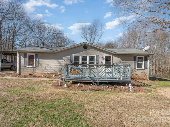 880 S Kimmons St, Landis, NC 28088