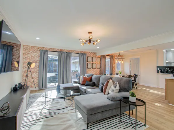 9306 Bassoon Dr, Houston, TX 77025