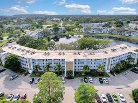 1056 Cambridge, Deerfield Beach, FL