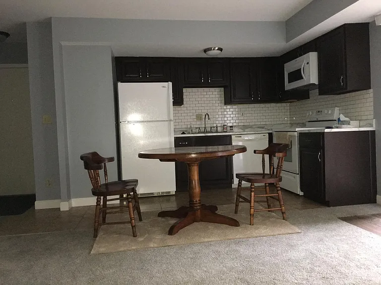 3517 Kenbrooke Ct — Photo 9