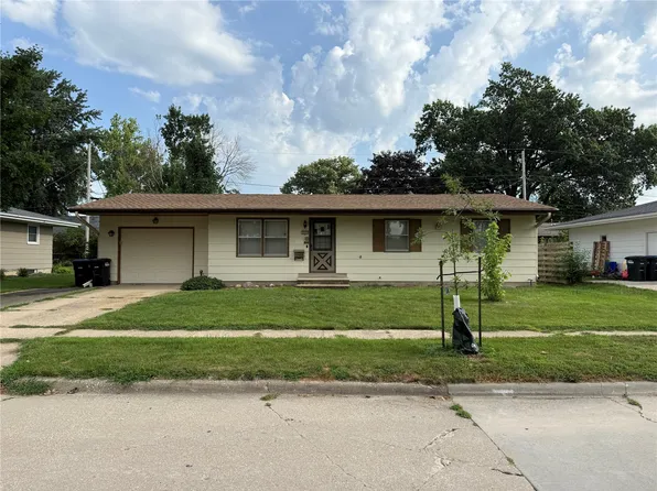 3000 2nd Ave, Marion, IA 52302