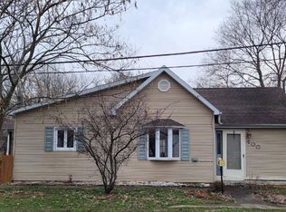 400 E Grand Prairie St, Palestine, IL 62451