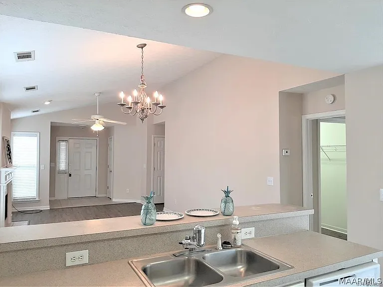 4646 Young Meadow Chase — Photo 4