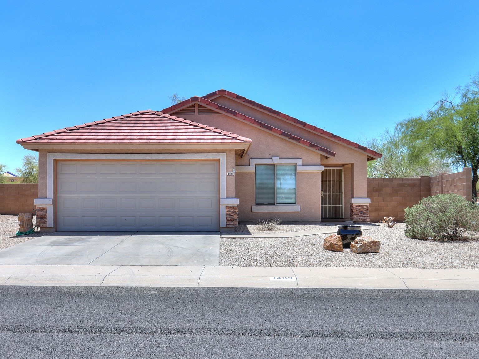 1403 E 10th Pl, Casa Grande, AZ 85122 | Zillow