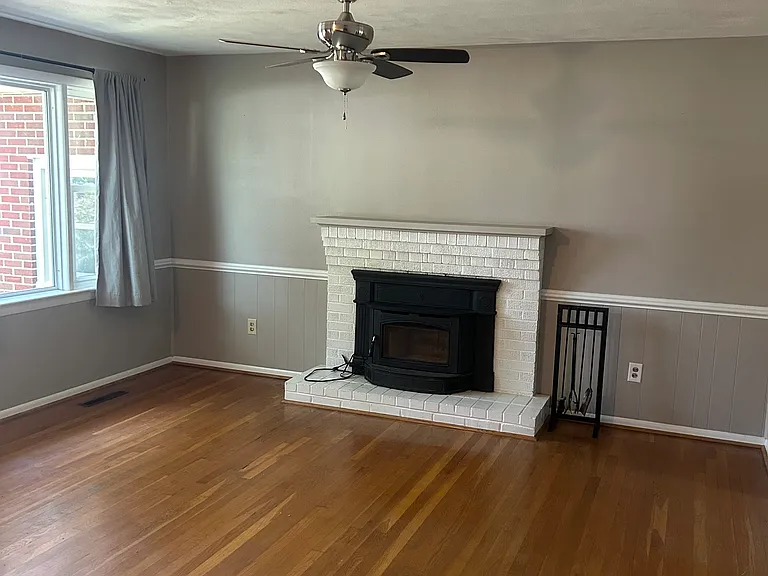 8 Carolyn Dr — Photo 17