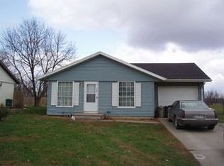 312 Hilltop Rd, Columbus Junction, IA 52738