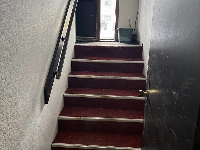 1213 E Union Ave #4 — Photo 9