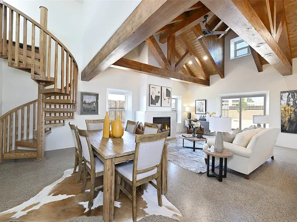 53 La Pradera, Santa Fe, NM 87508