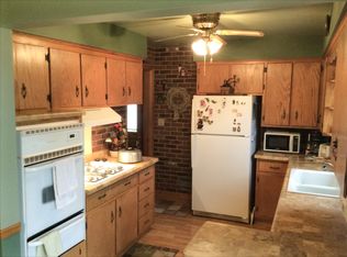 182 Struthers Liberty Rd, Campbell, OH 44405