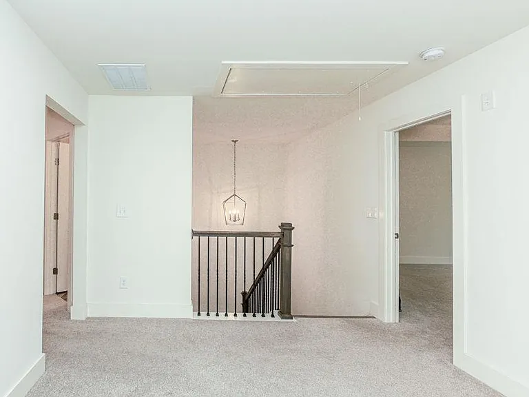 7 Steelwood Ct — Photo 12
