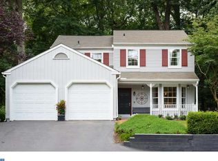 1516 Victoria Dr, Downingtown, PA 19335
