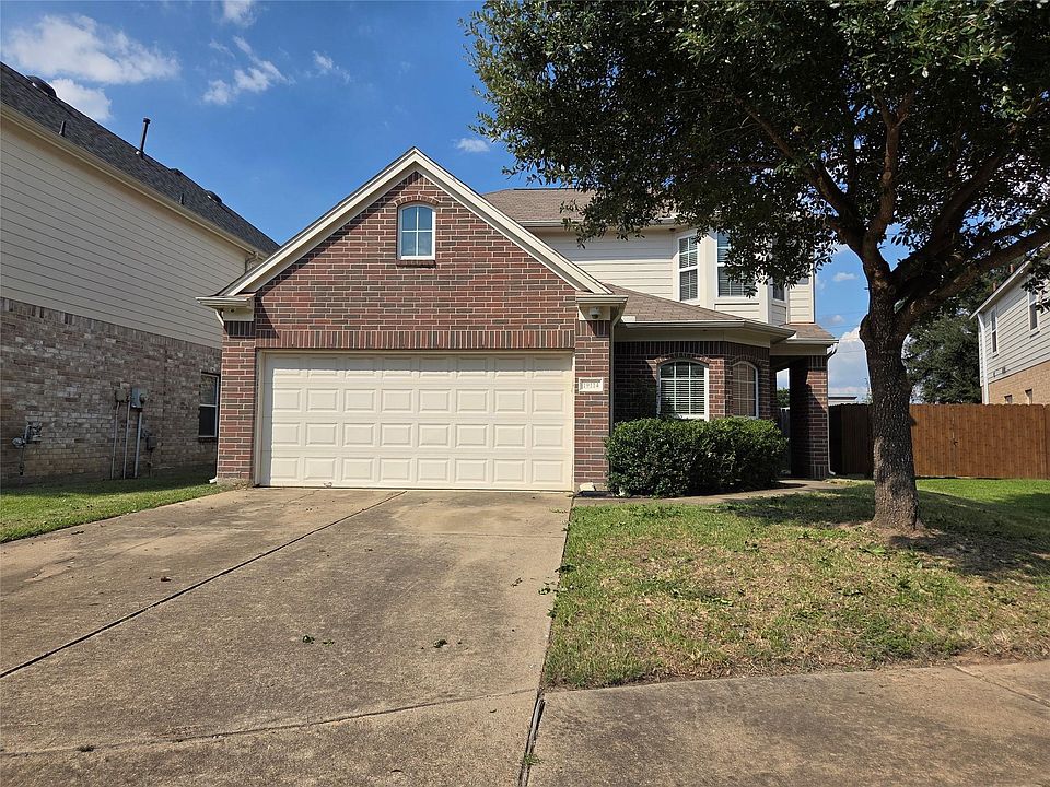 1st image of 19114 Clevera Walk Ln