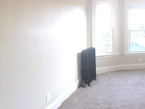 2nd image of 290 Bedford Ave #2