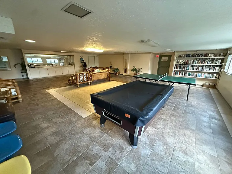 2211 Ala Wai Blvd #2015 — Photo 17