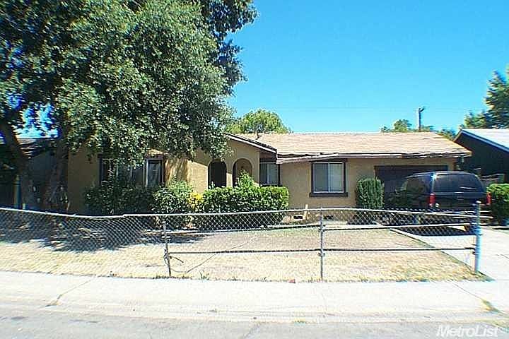 2nd image of 2133 Oneil Way