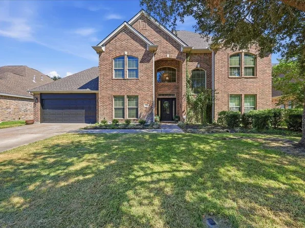 2430 Amberwood Dr, Beaumont, TX 77713
